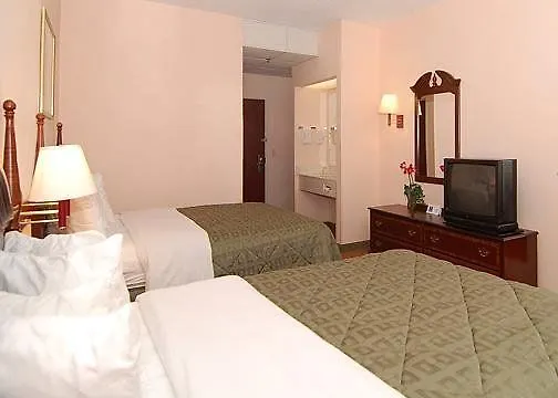Western O'hare International South 3*